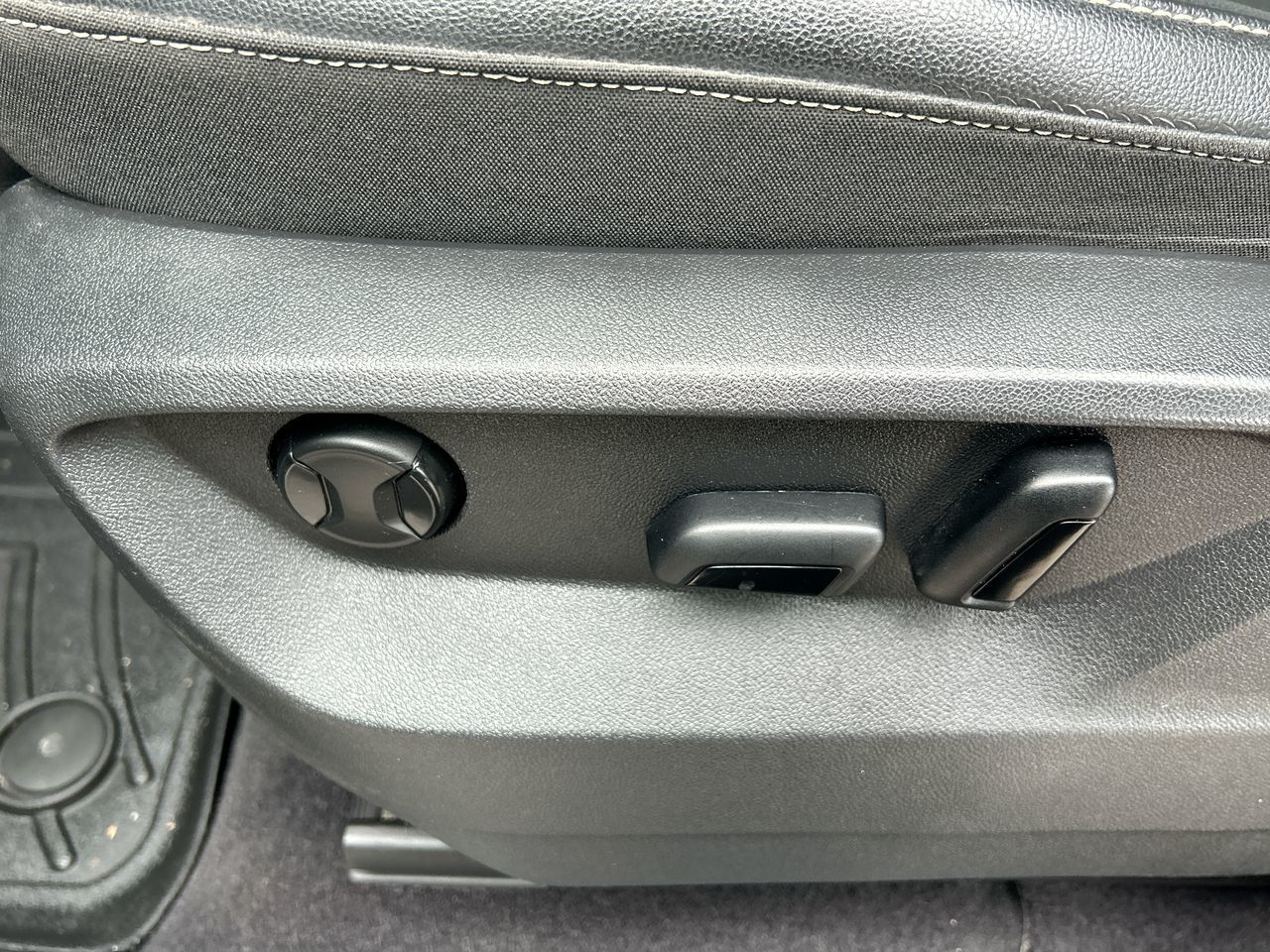 2022 Volkswagen Atlas in Markham, Ontario