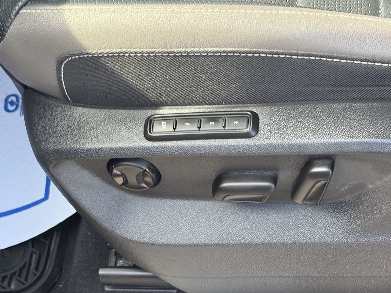 2022 Volkswagen Atlas in Markham, Ontario