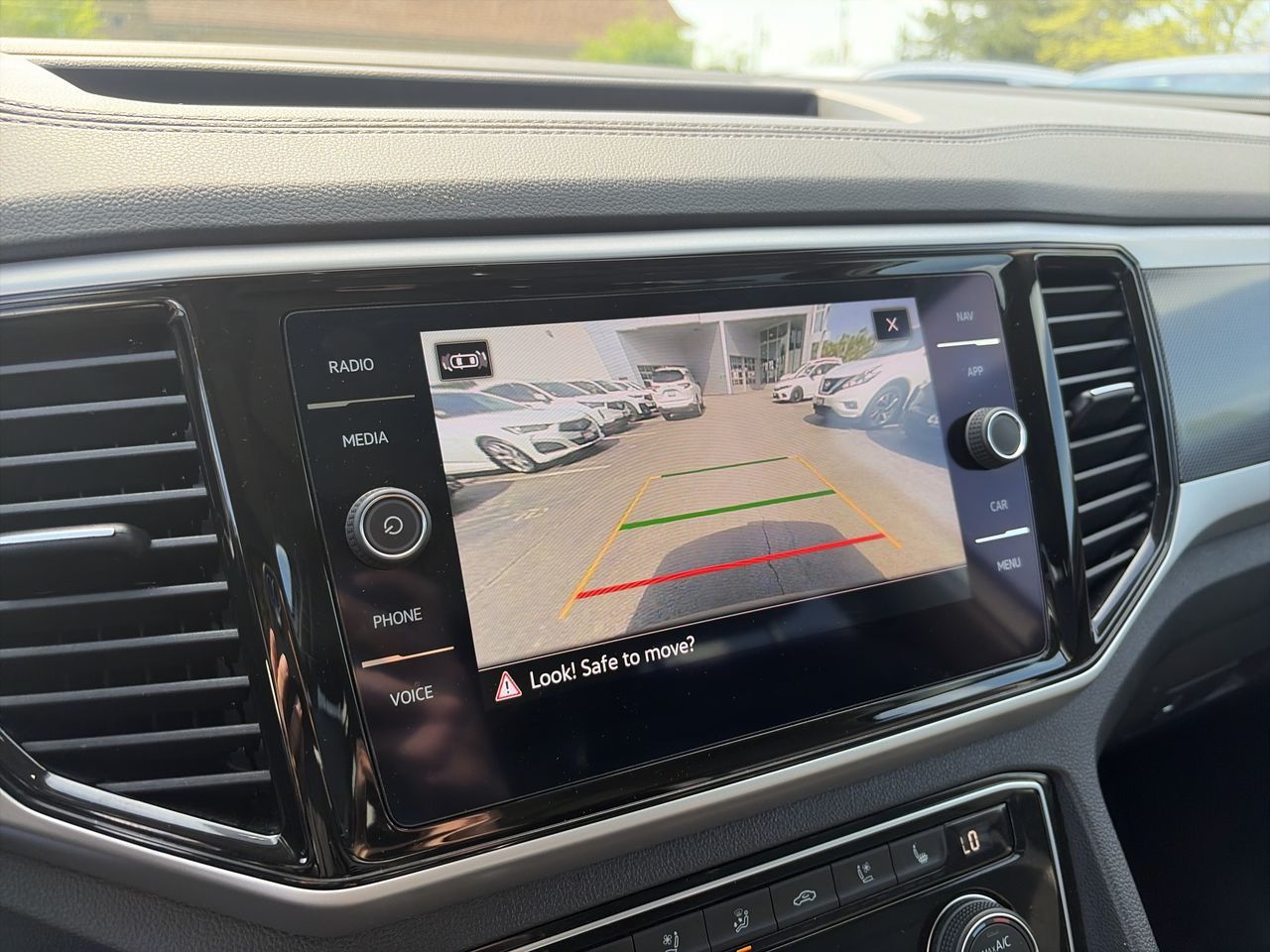 2022 Volkswagen Atlas in Markham, Ontario