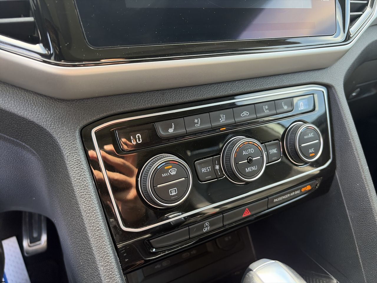 2022 Volkswagen Atlas in Markham, Ontario