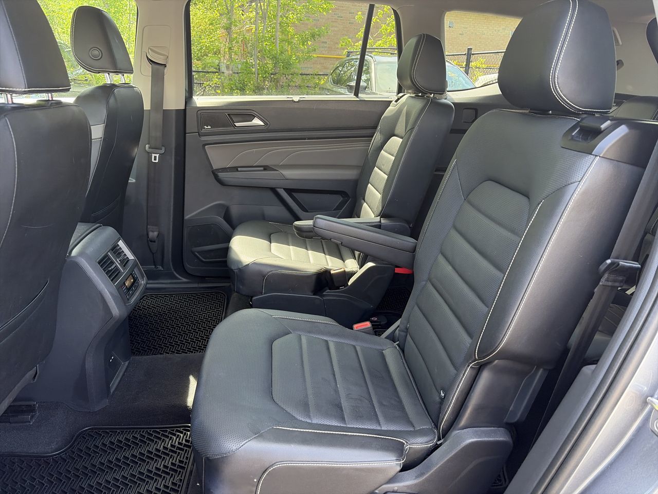 2022 Volkswagen Atlas in Markham, Ontario