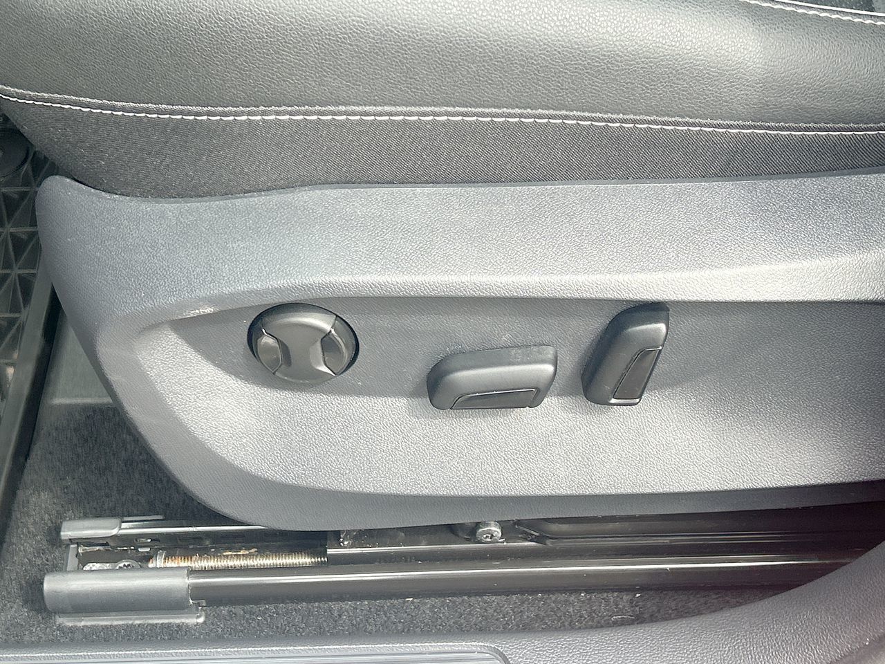 2023 Volkswagen Taos in Markham, Ontario