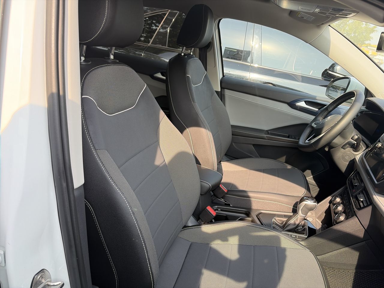 2024 Volkswagen Taos