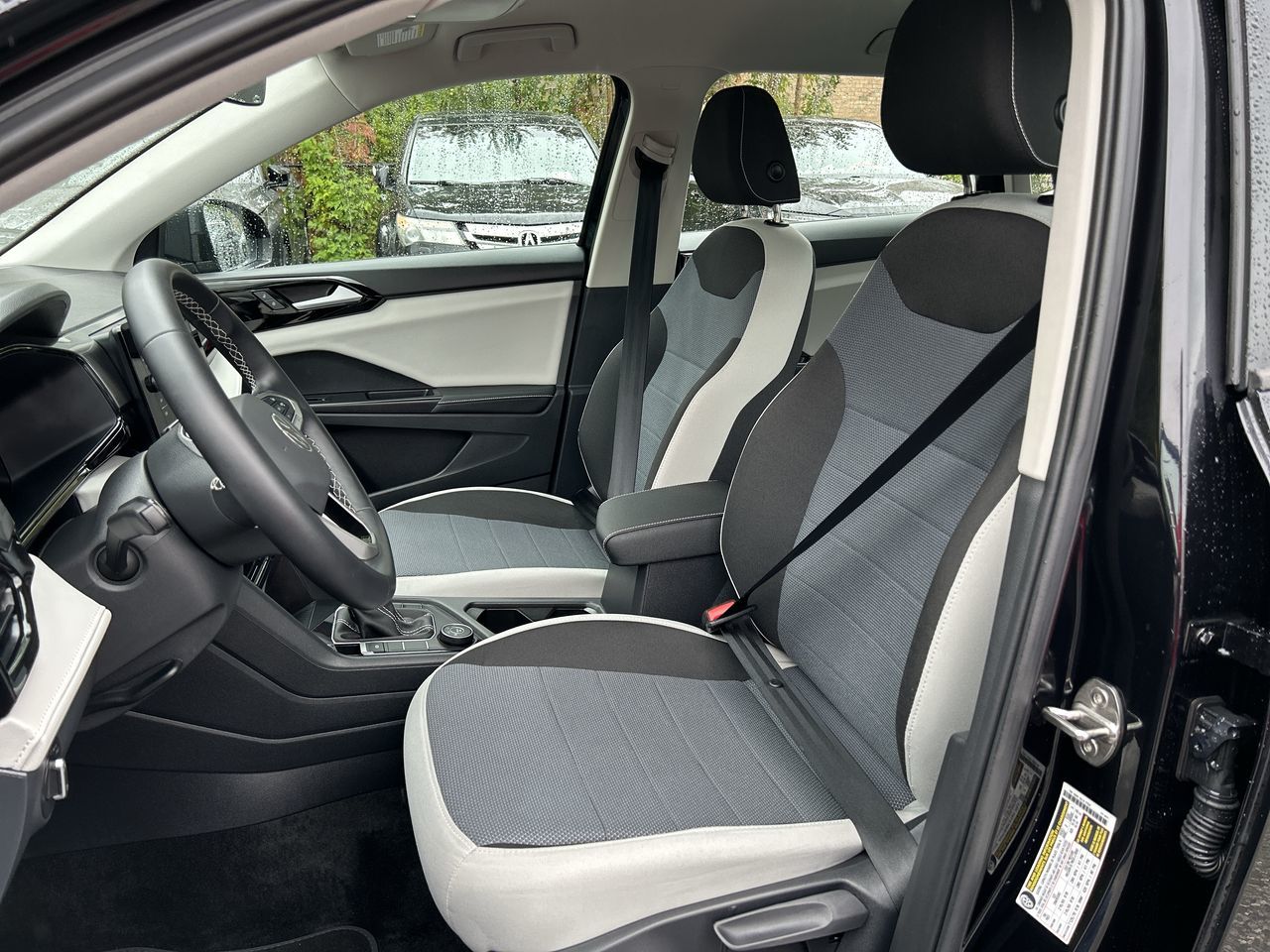 2025 Volkswagen Taos