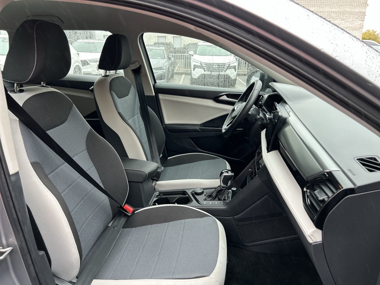 2025 Volkswagen Taos