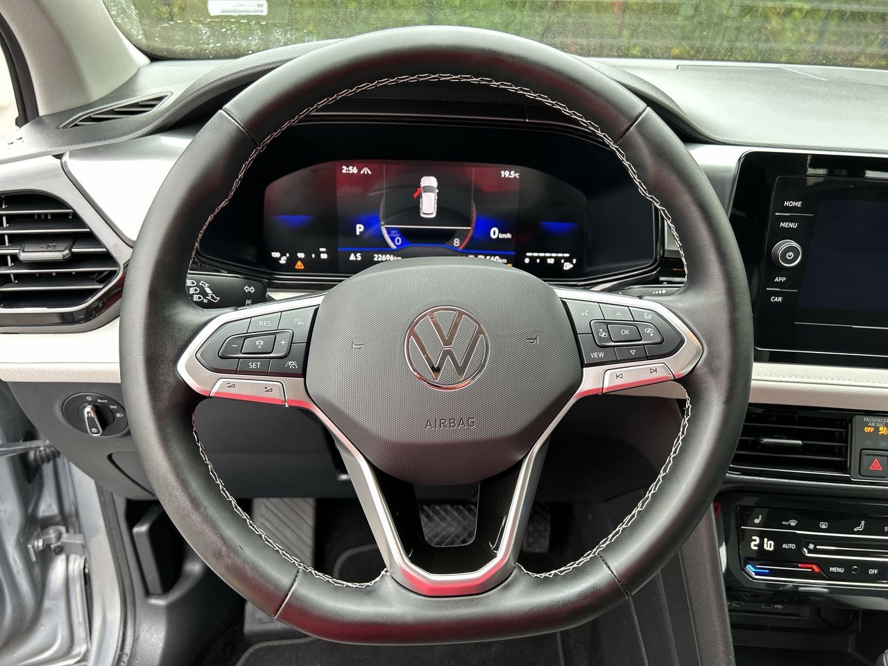 2025 Volkswagen Taos