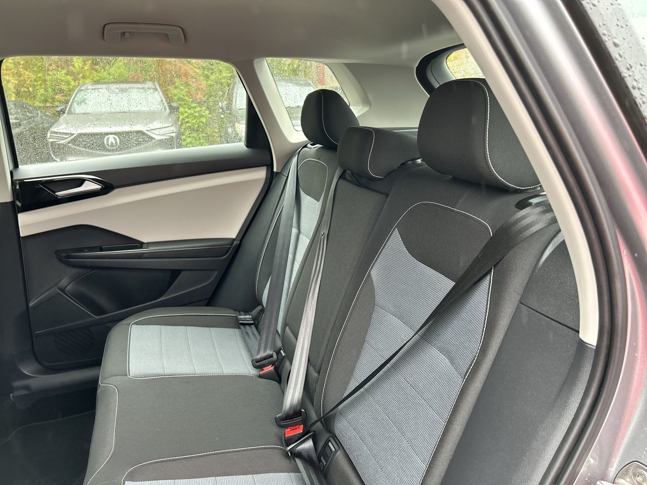 2025 Volkswagen Taos