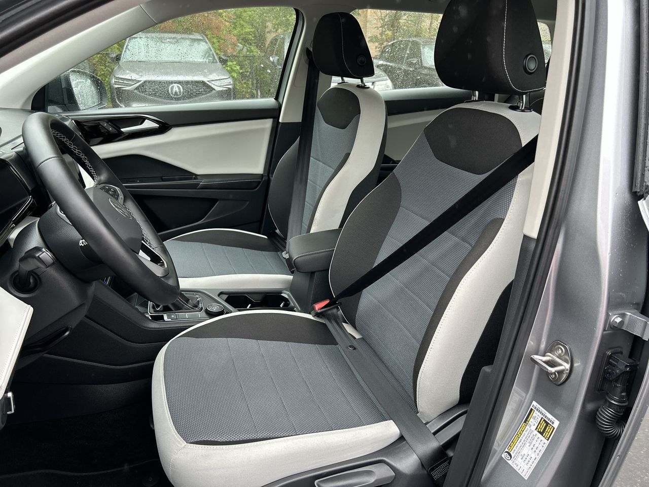 2025 Volkswagen Taos