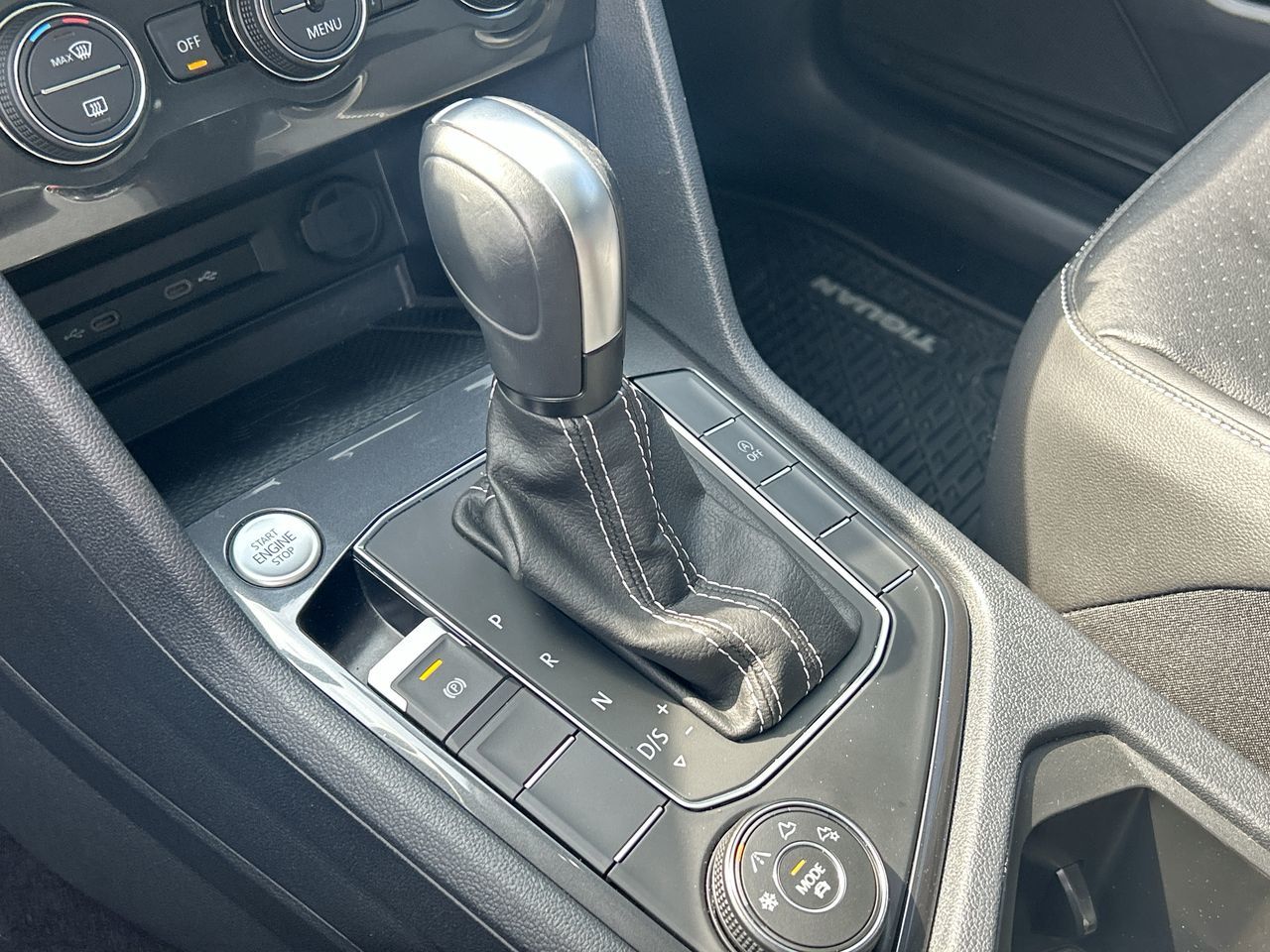 Volkswagen Tiguan  2021 à Markham, Ontario