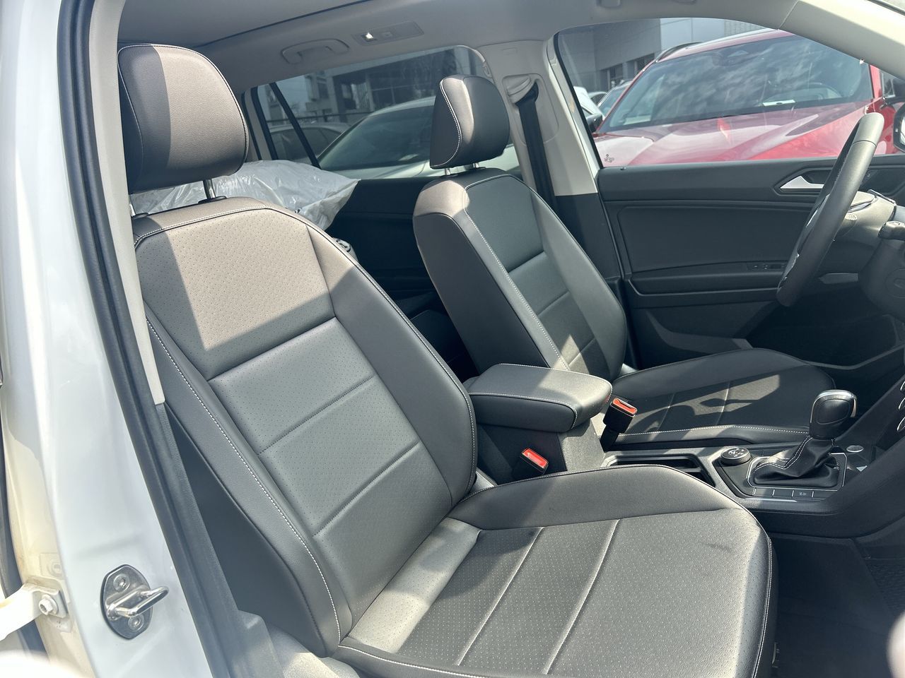 Volkswagen Tiguan  2021 à Markham, Ontario
