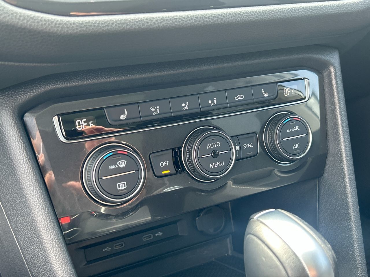 Volkswagen Tiguan  2021 à Markham, Ontario