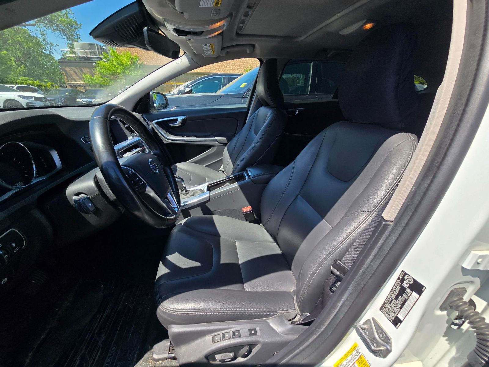 2018 Volvo V60 Cross Country