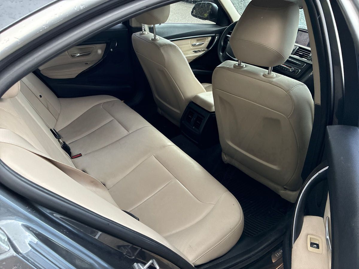 BMW 328i  2014 à Markham, Ontario