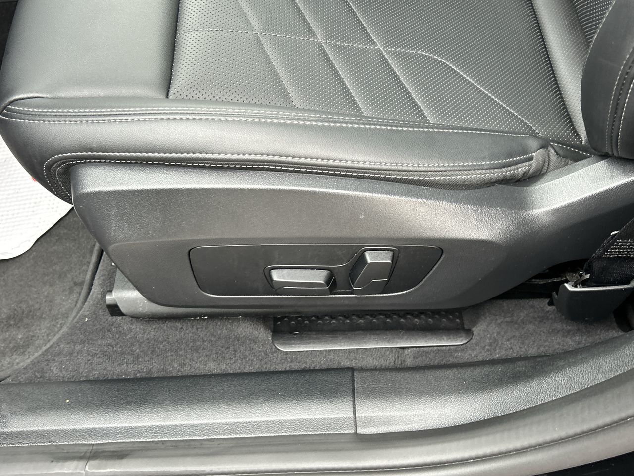 2025 BMW X2 in Markham, Ontario