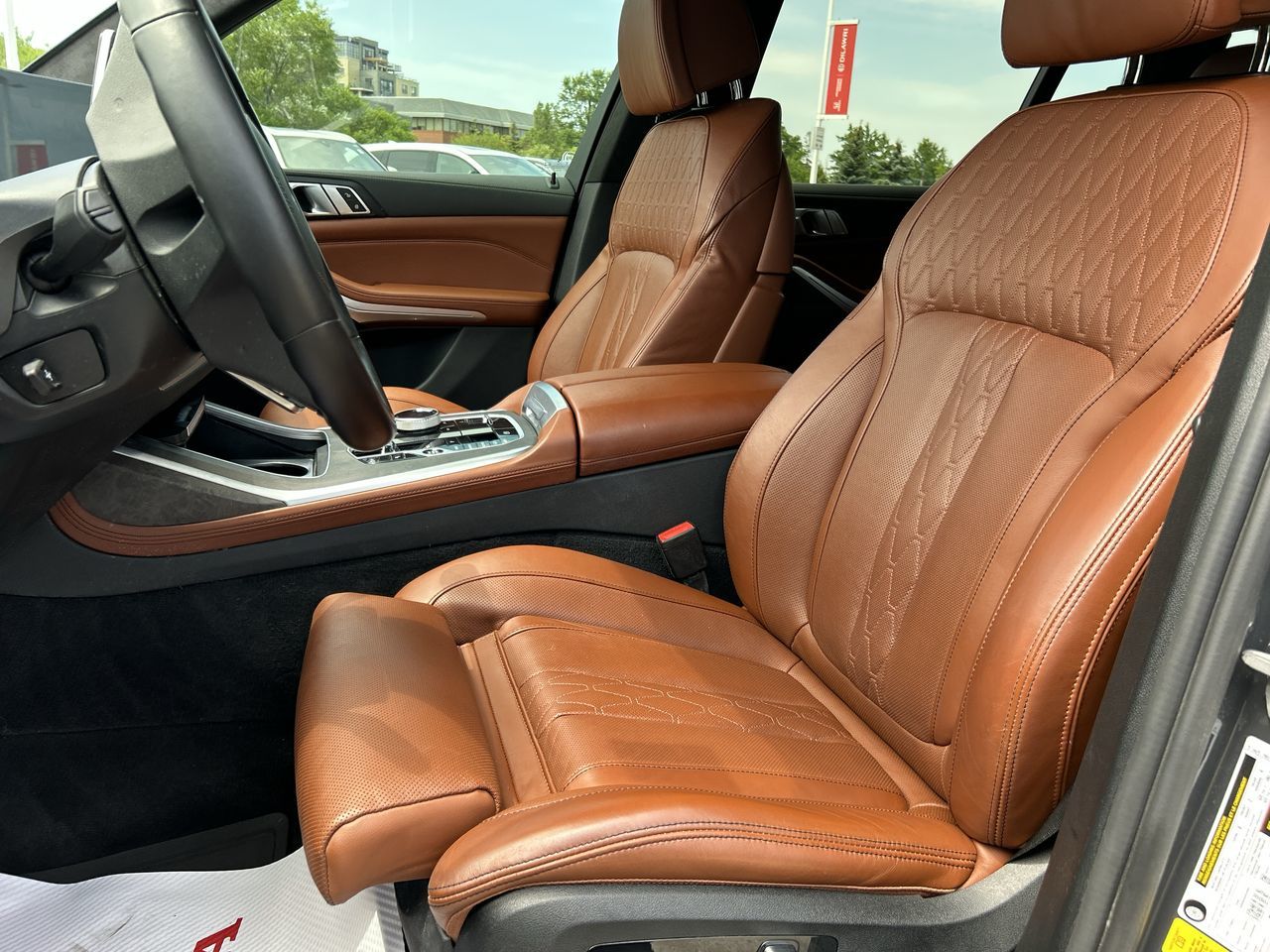 2023 BMW X7