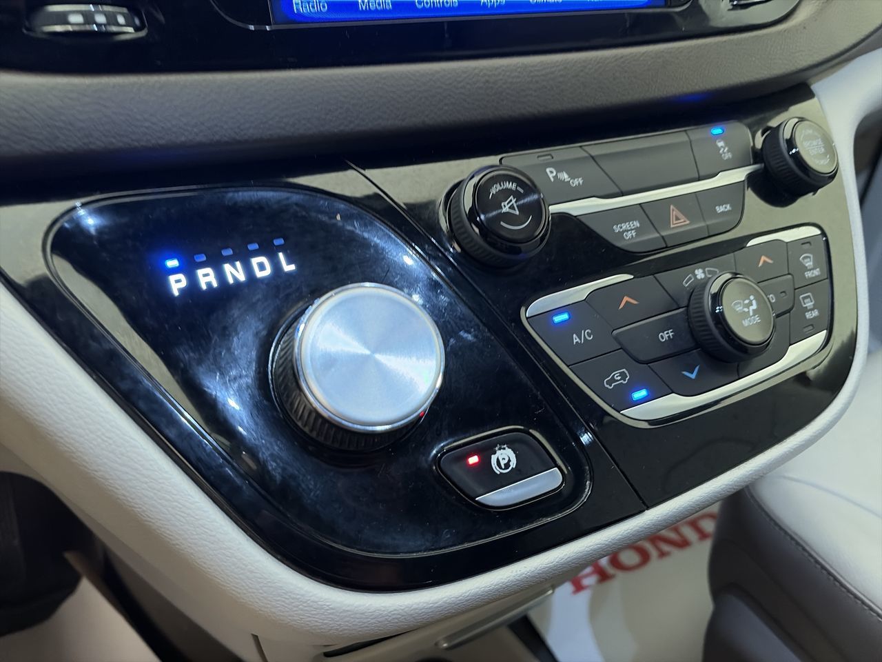 2017 Chrysler Pacifica