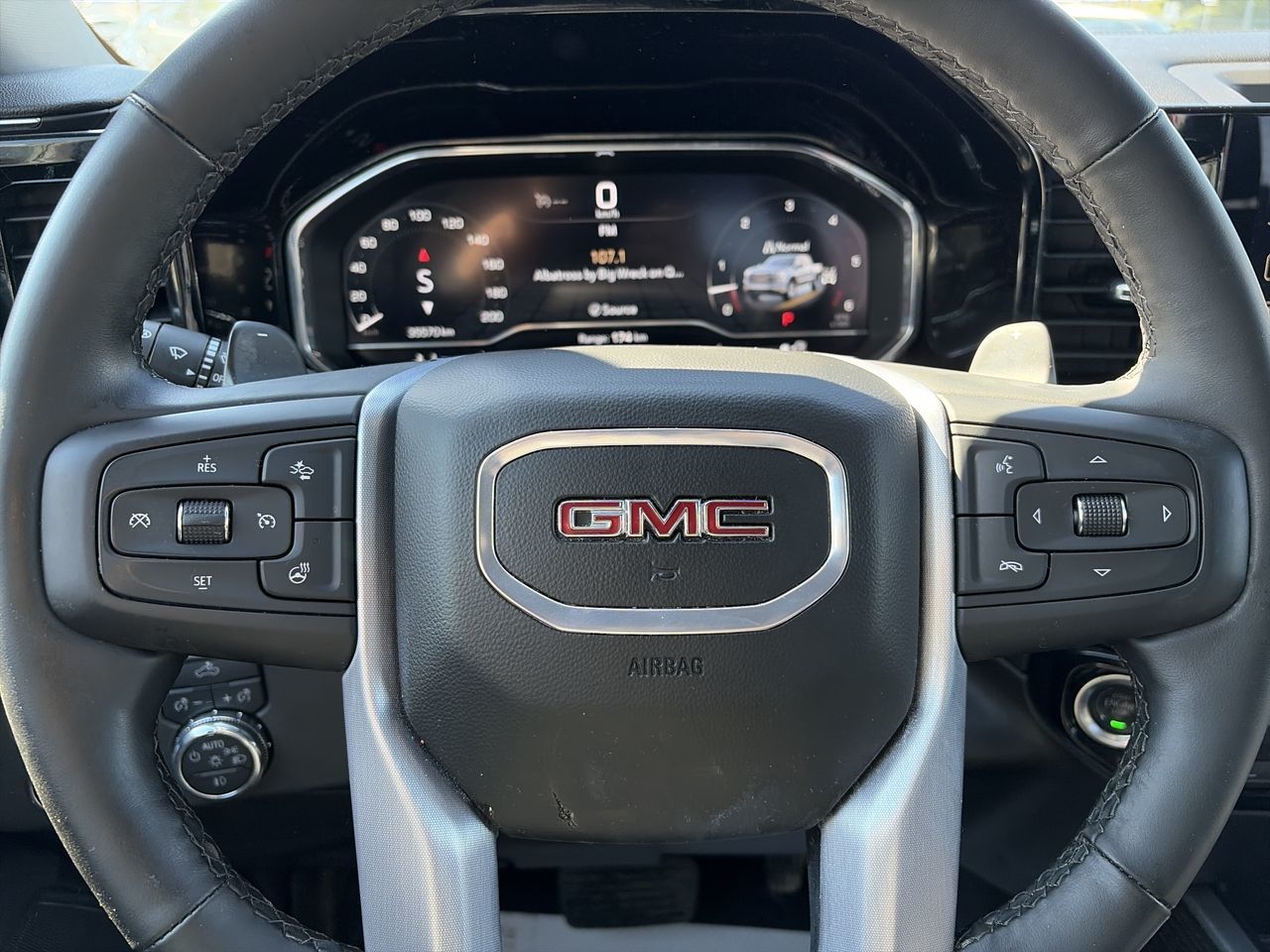 2025 GMC Sierra 1500