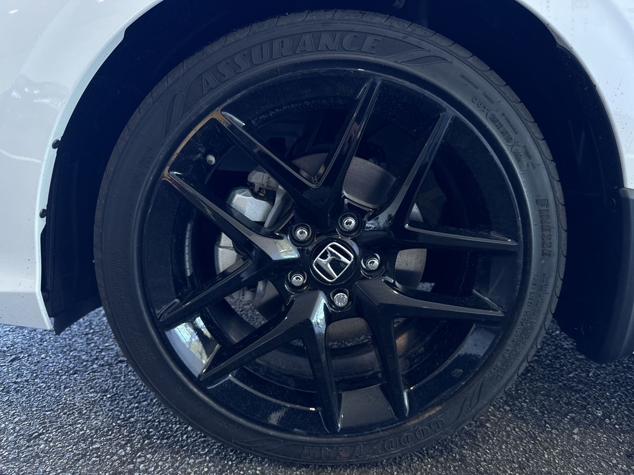 2025 Honda CIVIC HYBRID Hatchback in Markham, Ontario