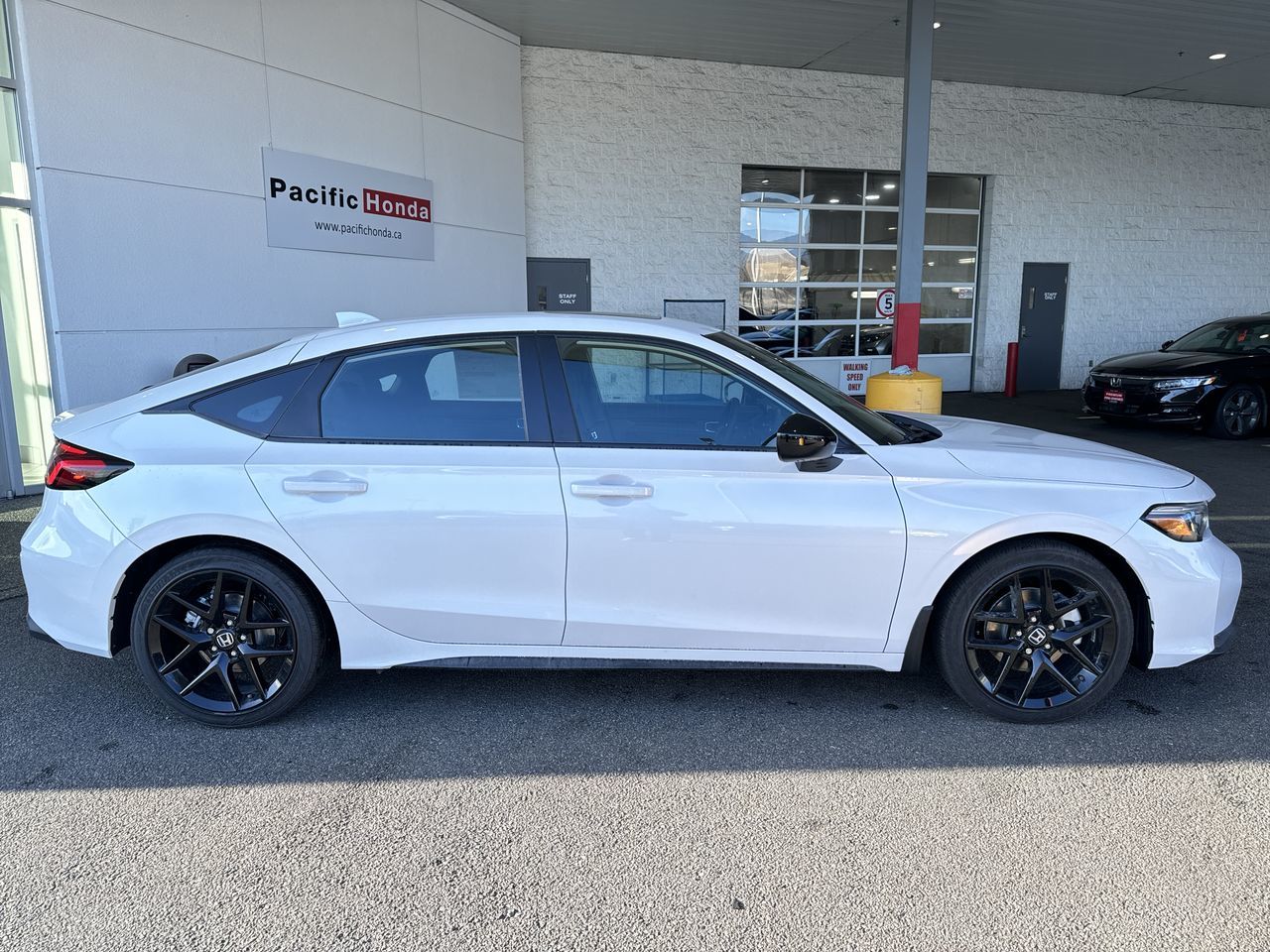 2025 Honda CIVIC HYBRID Hatchback in Markham, Ontario