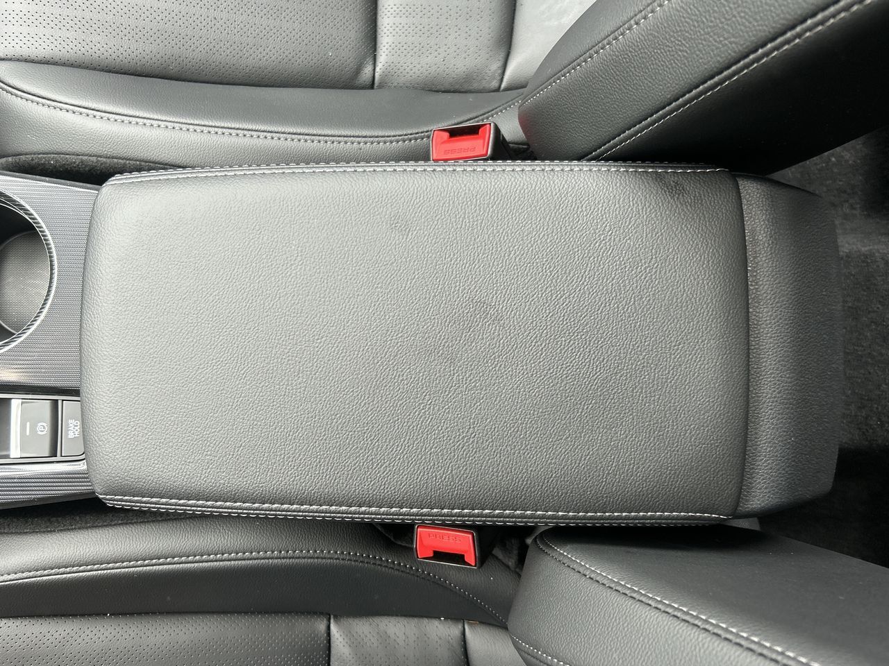 2025 Honda CIVIC HYBRID Hatchback in Markham, Ontario
