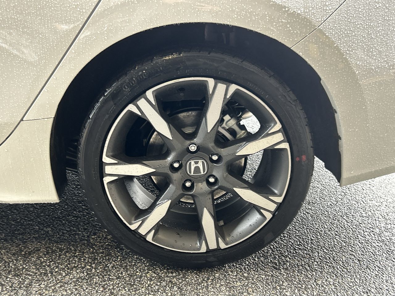 2025 Honda CIVIC HYBRID Hatchback in Markham, Ontario