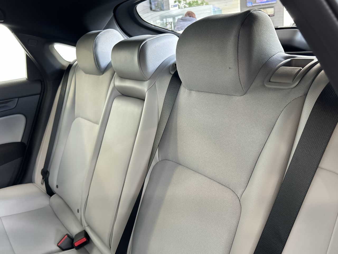 Honda CIVIC HYBRID Hatchback  2025 à Markham, Ontario