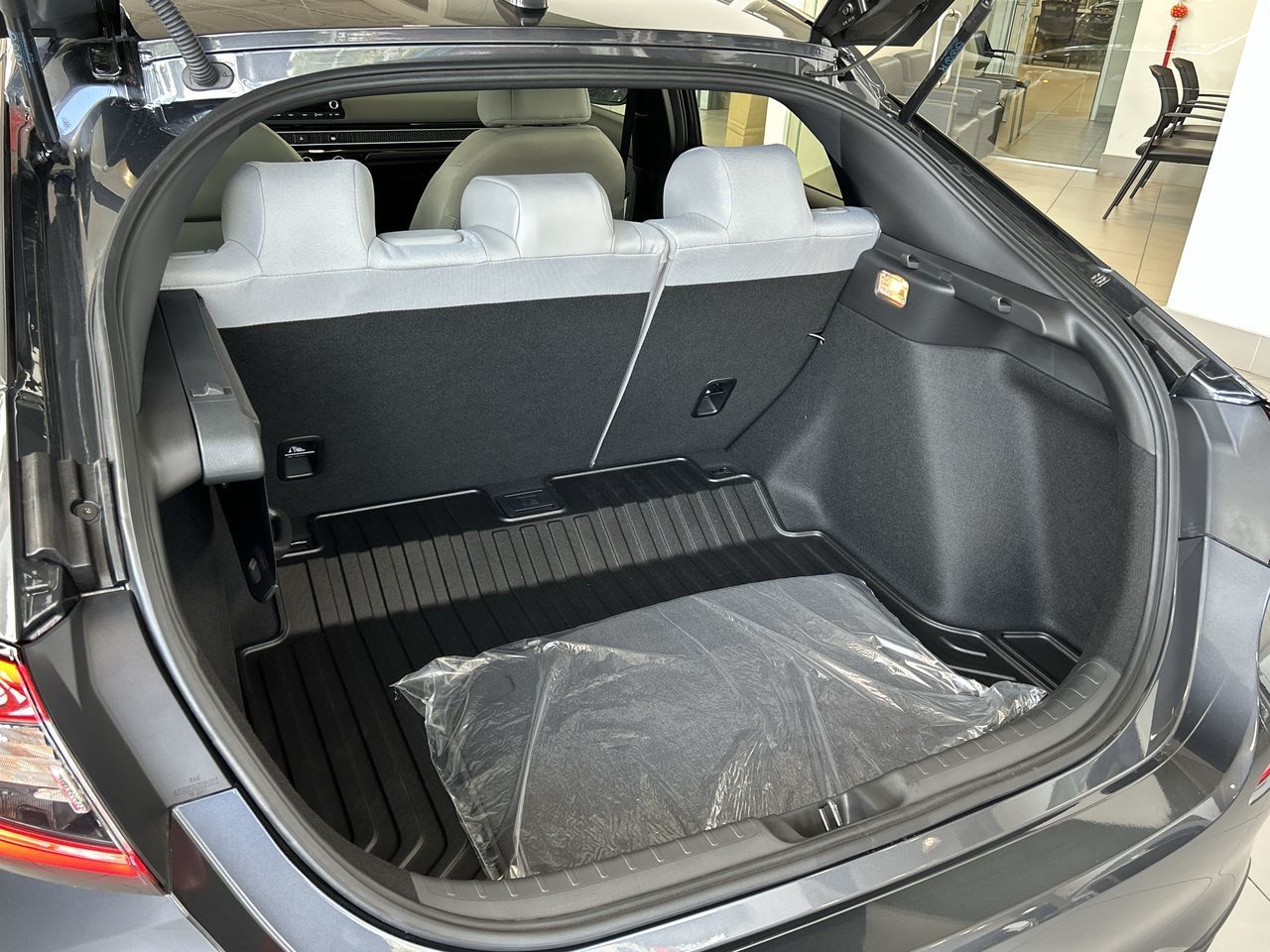 Honda CIVIC HYBRID Hatchback  2025 à Markham, Ontario
