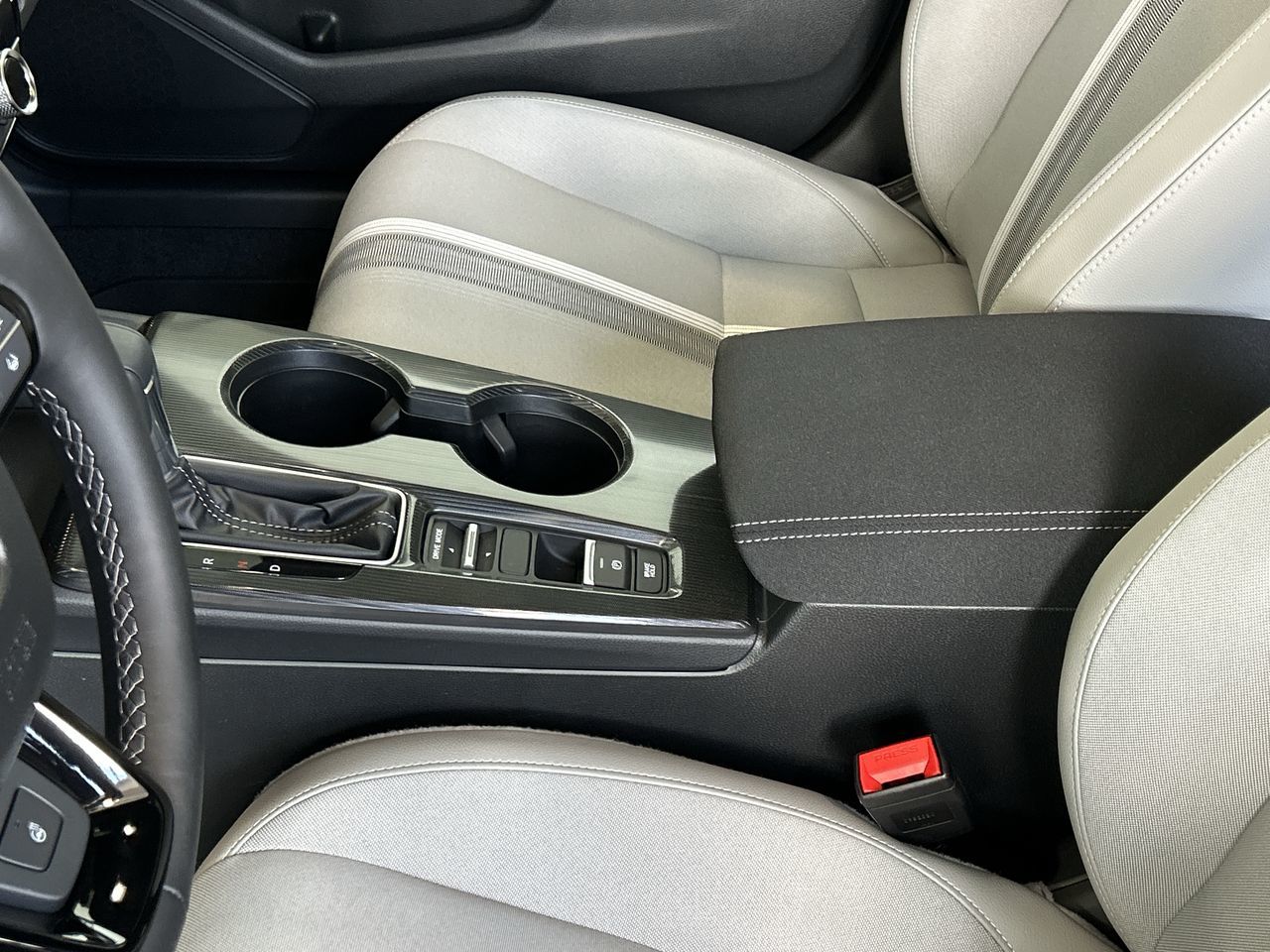 Honda CIVIC HYBRID Hatchback  2025 à Markham, Ontario
