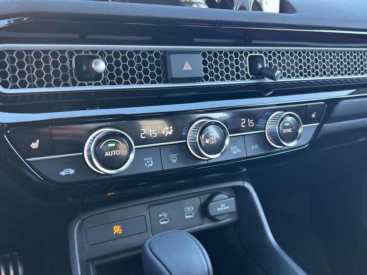 2025 Honda Civic Hybrid in Markham, Ontario