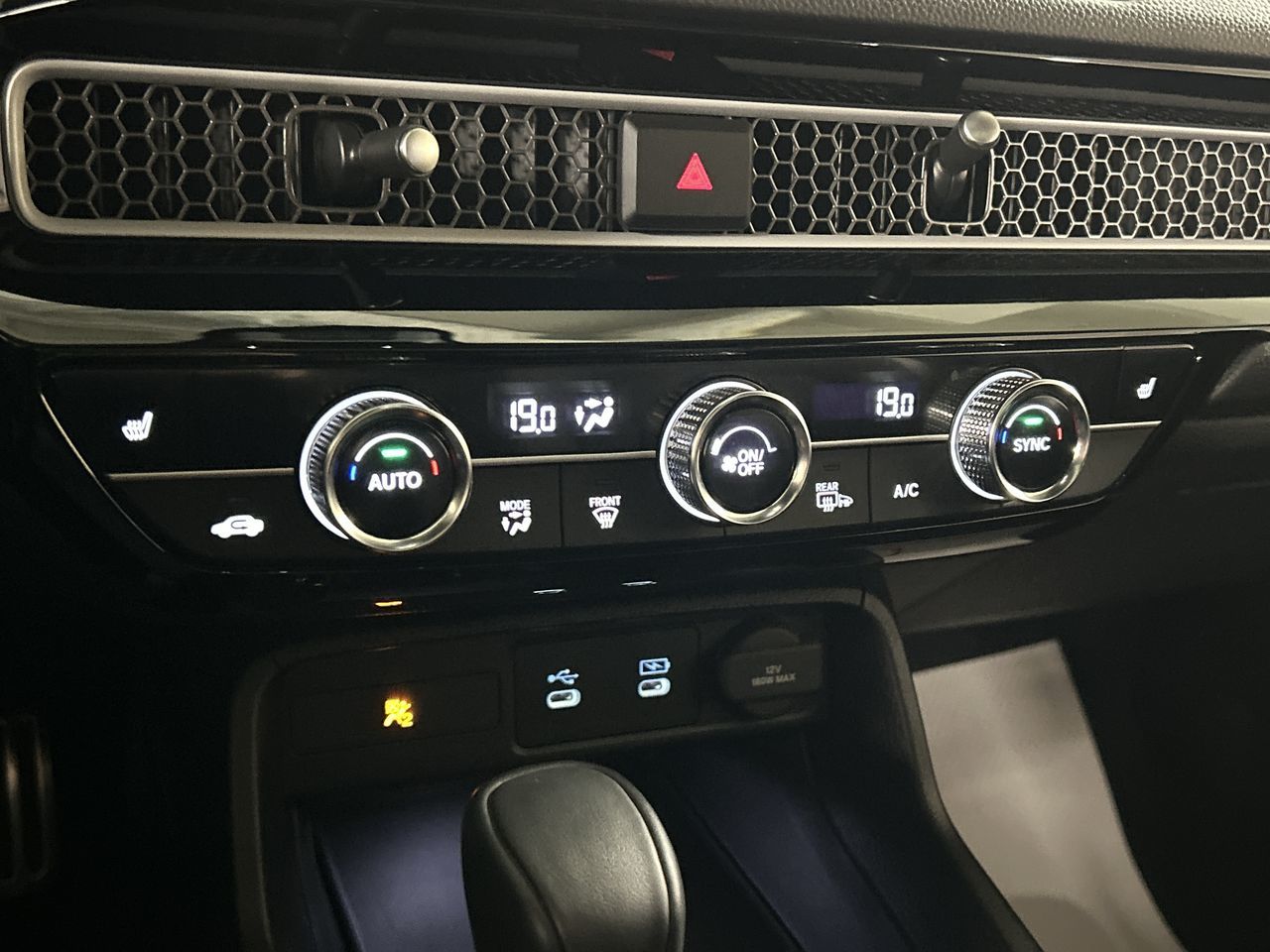 2025 Honda Civic Hybrid in Markham, Ontario