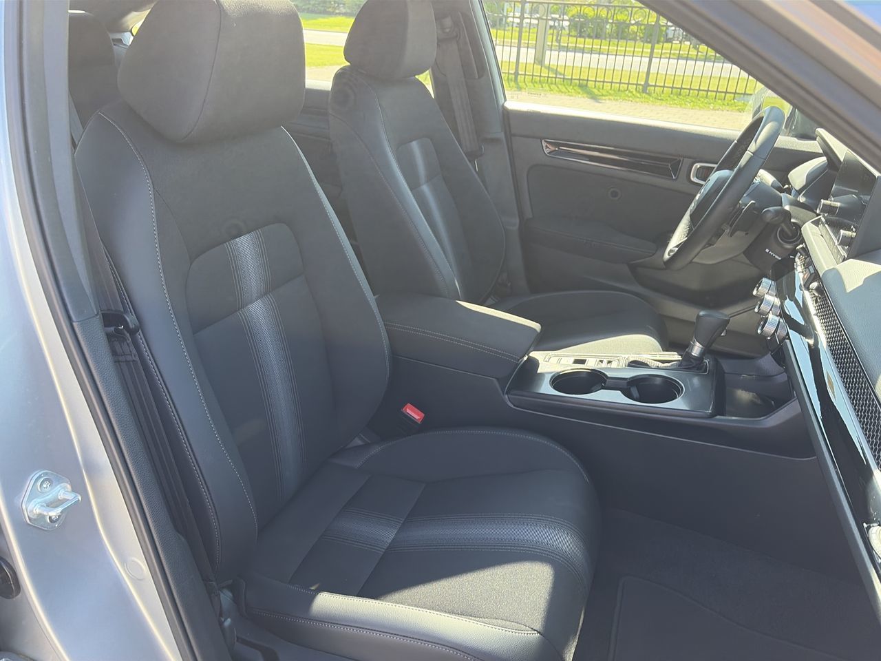 2025 Honda Civic Hybrid