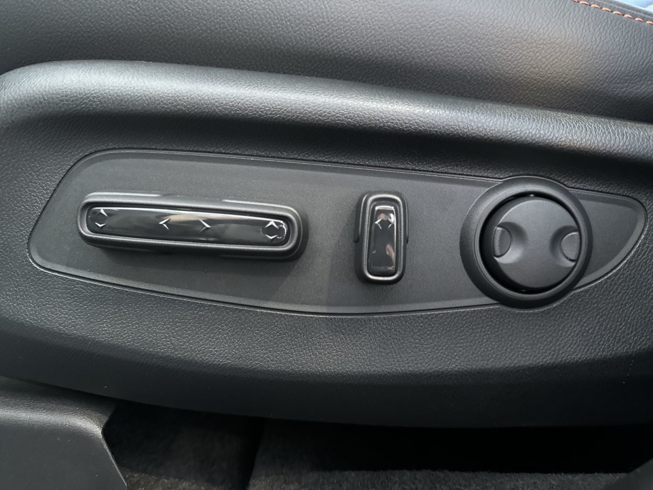 2025 Honda CR-V HYBRID in Markham, Ontario