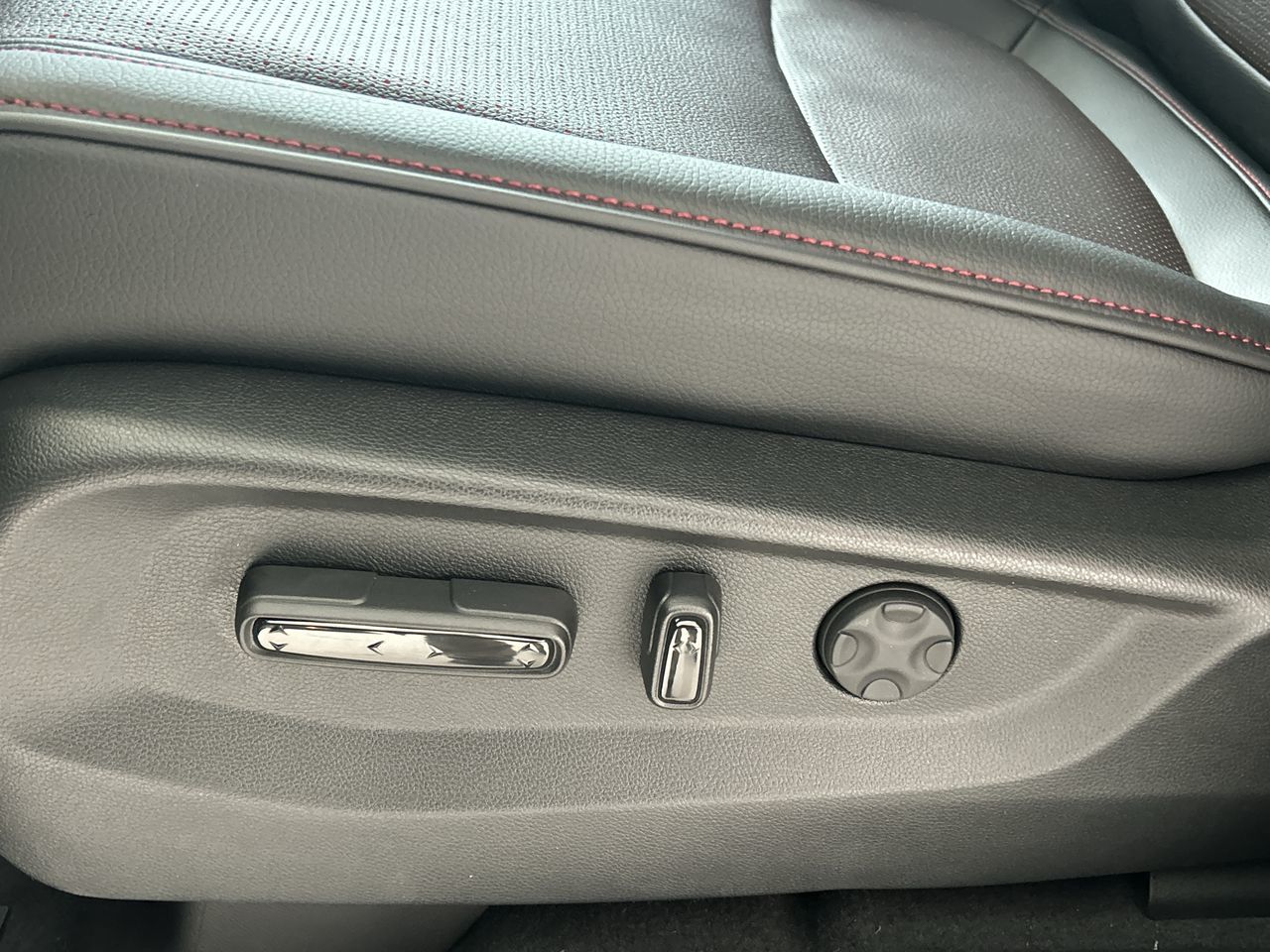 2025 Honda Odyssey in Markham, Ontario
