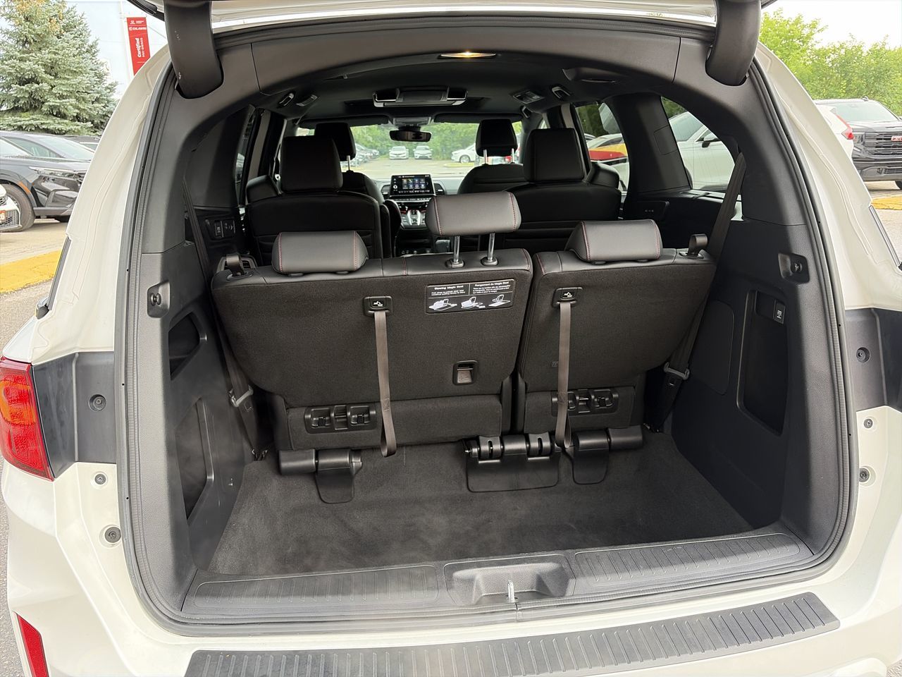2025 Honda Odyssey in Markham, Ontario