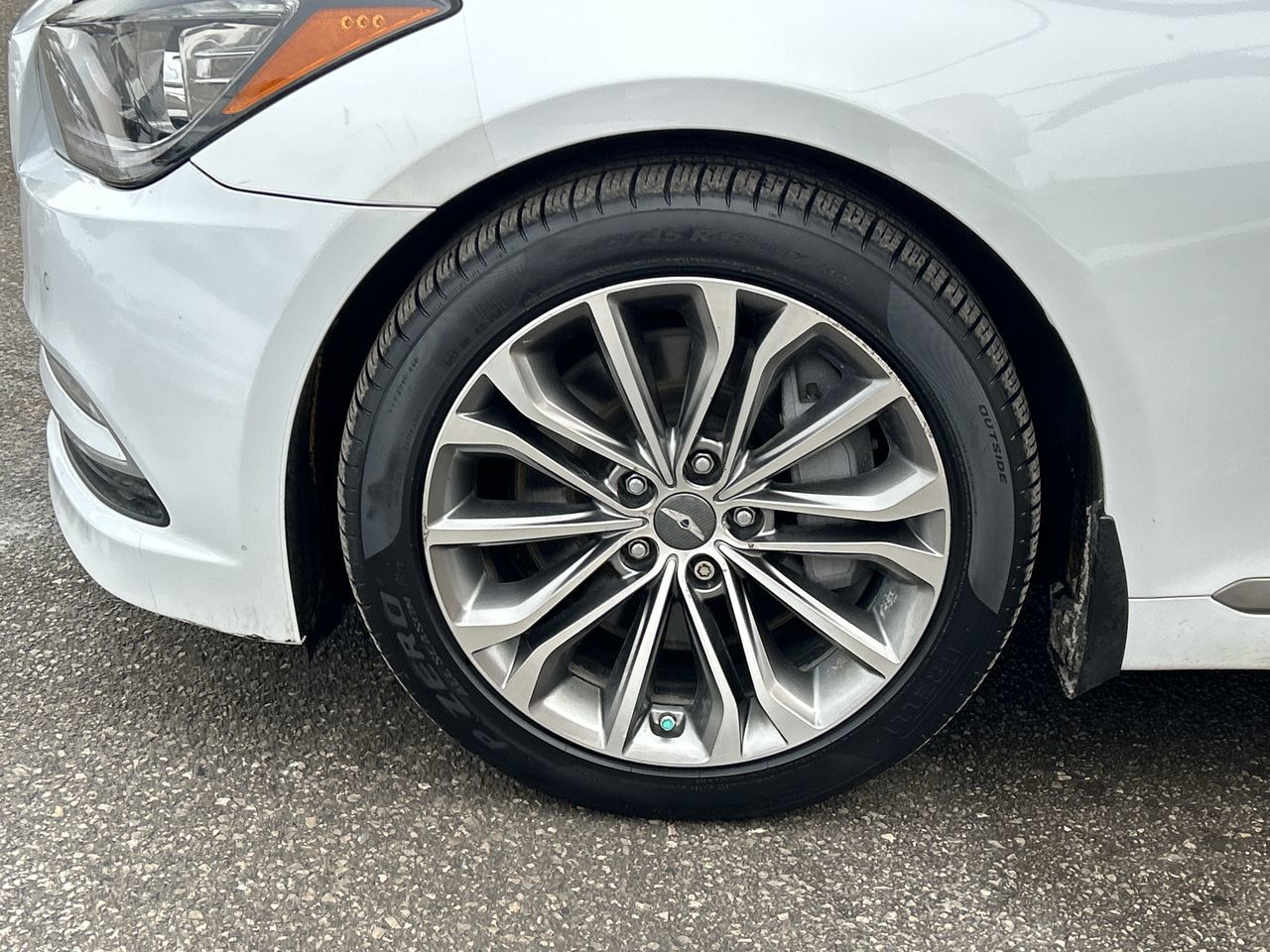 2015 Hyundai Genesis