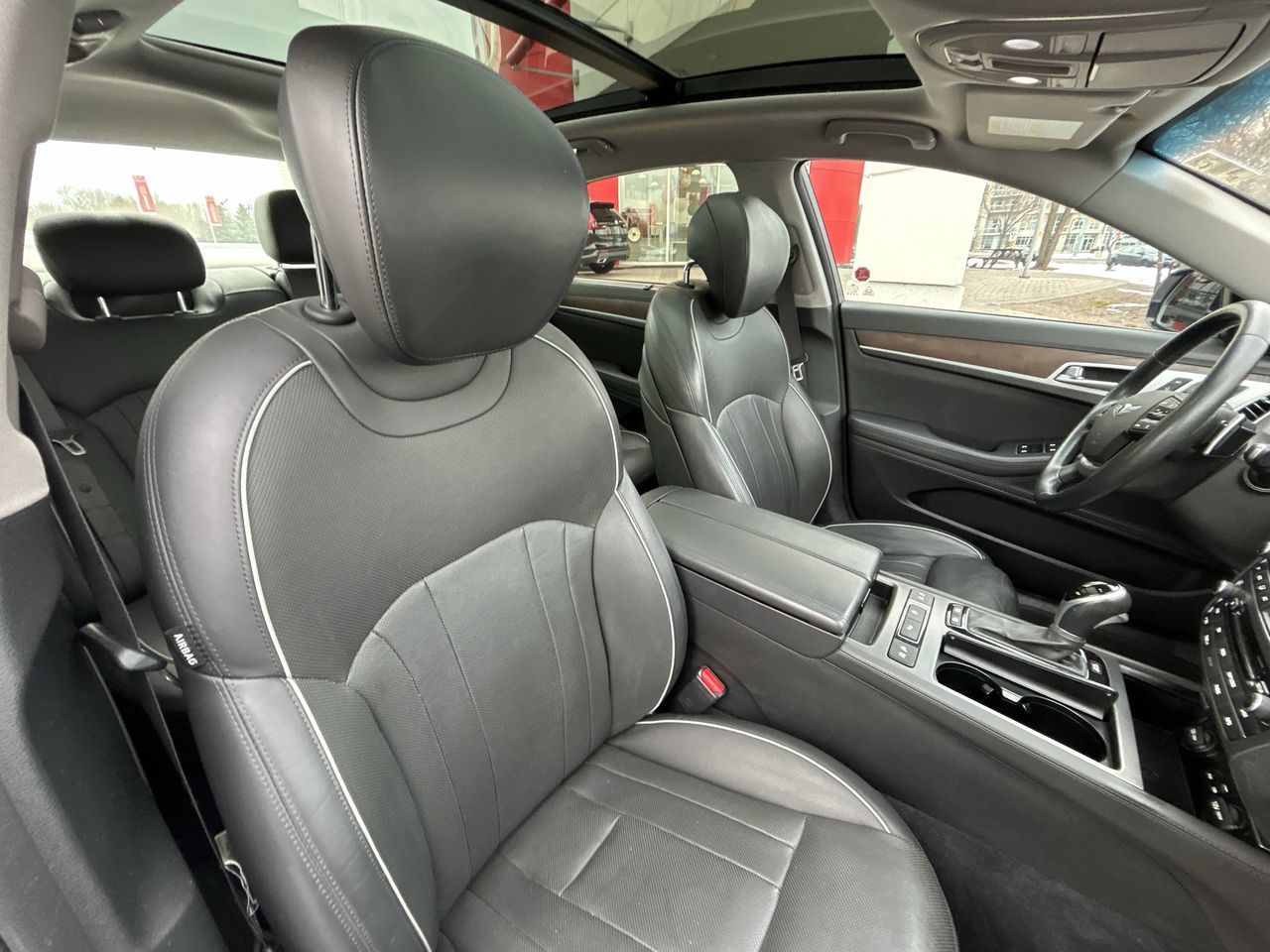 2015 Hyundai Genesis