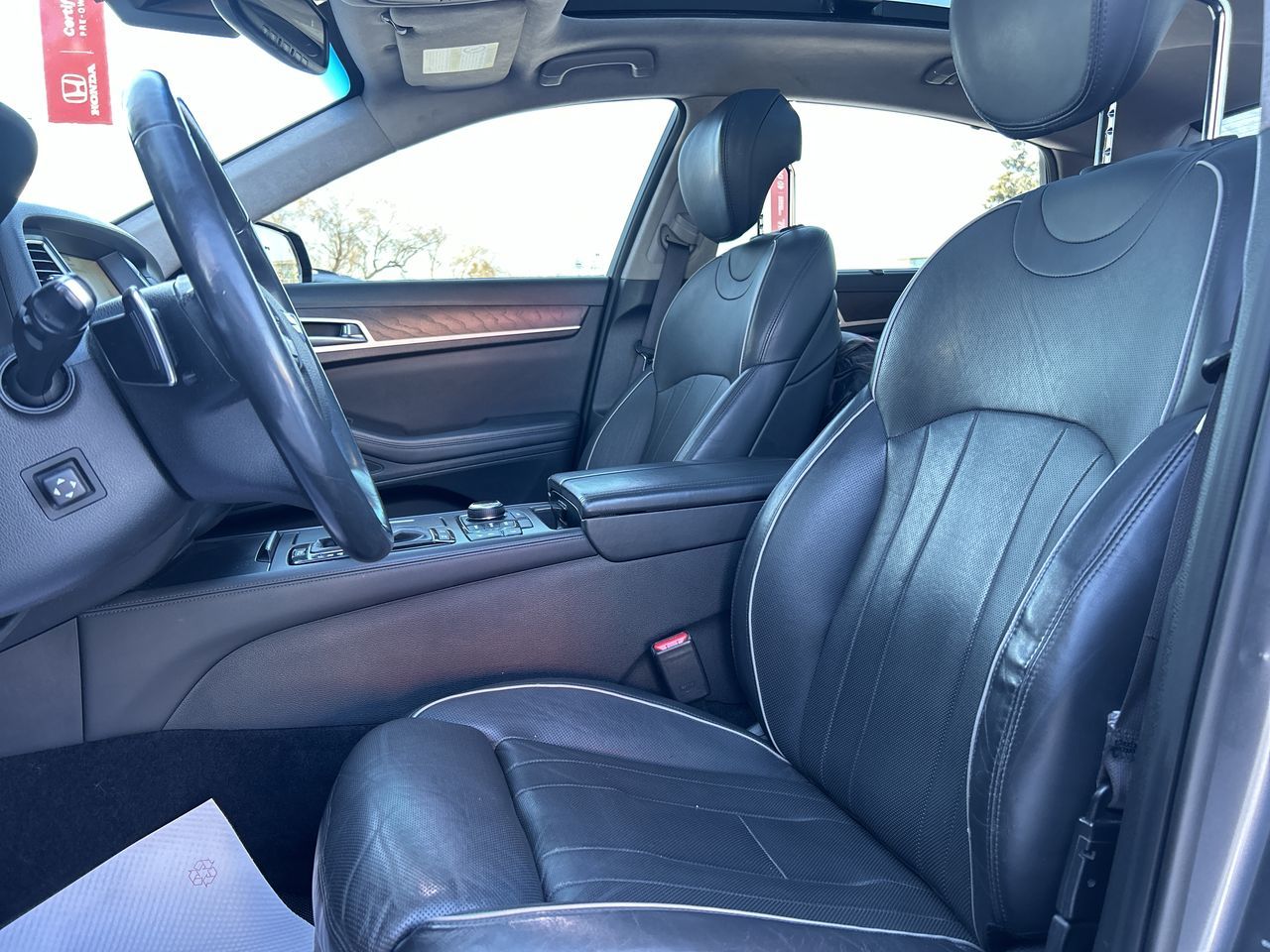 2015 Hyundai Genesis