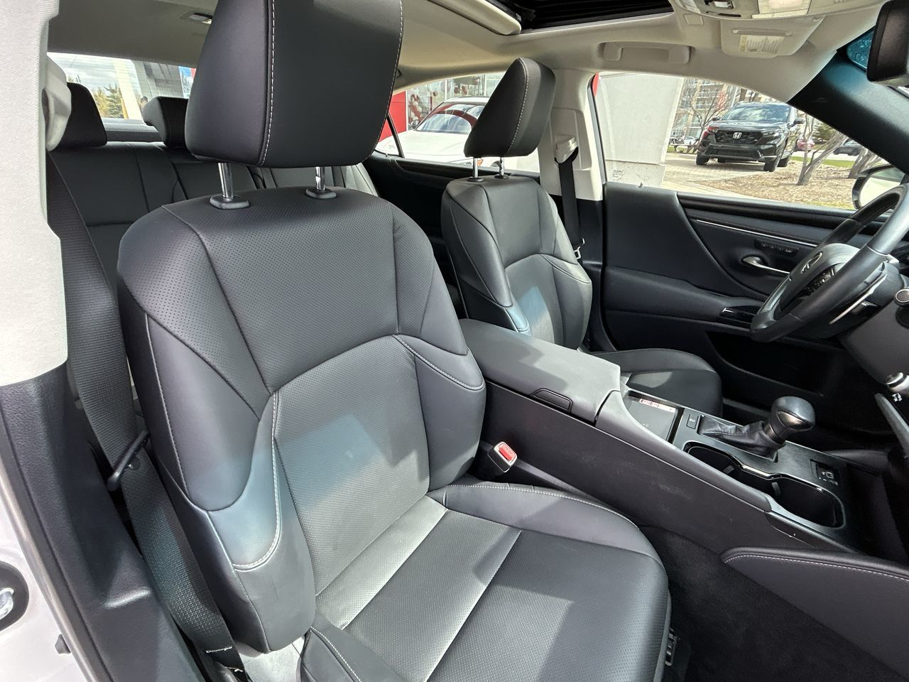 2023 Lexus ES