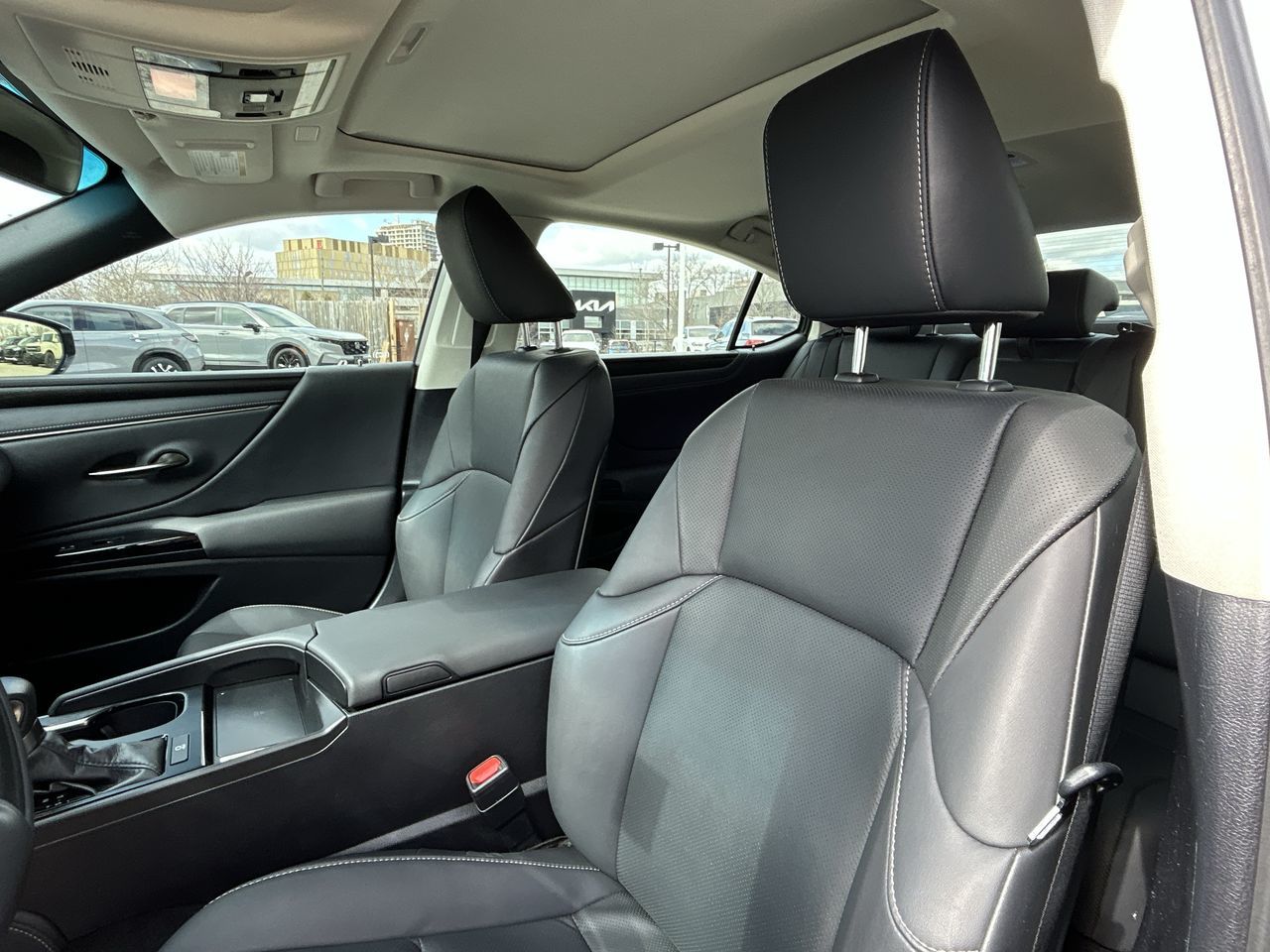 2023 Lexus ES