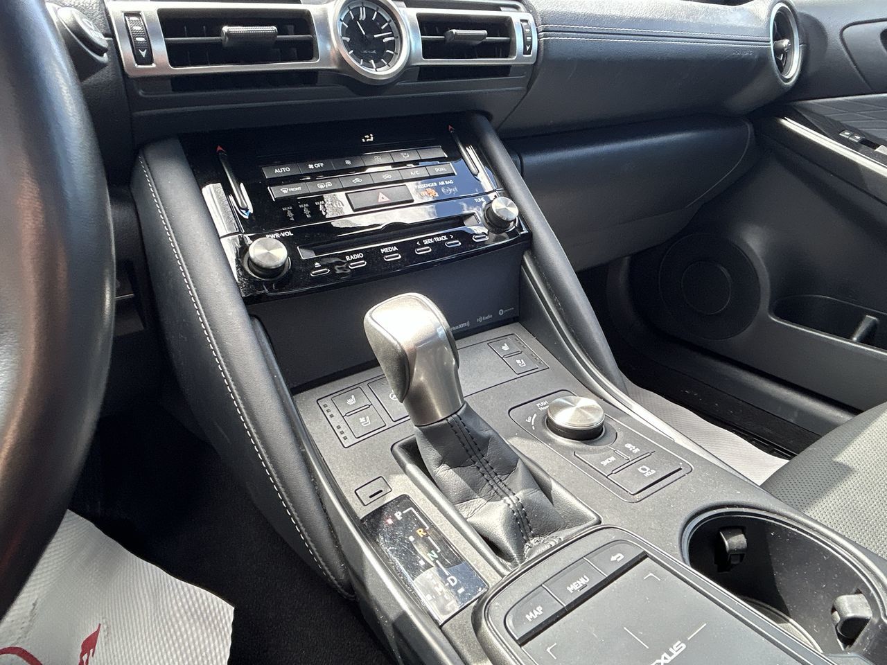2021 Lexus IS in Markham, Ontario