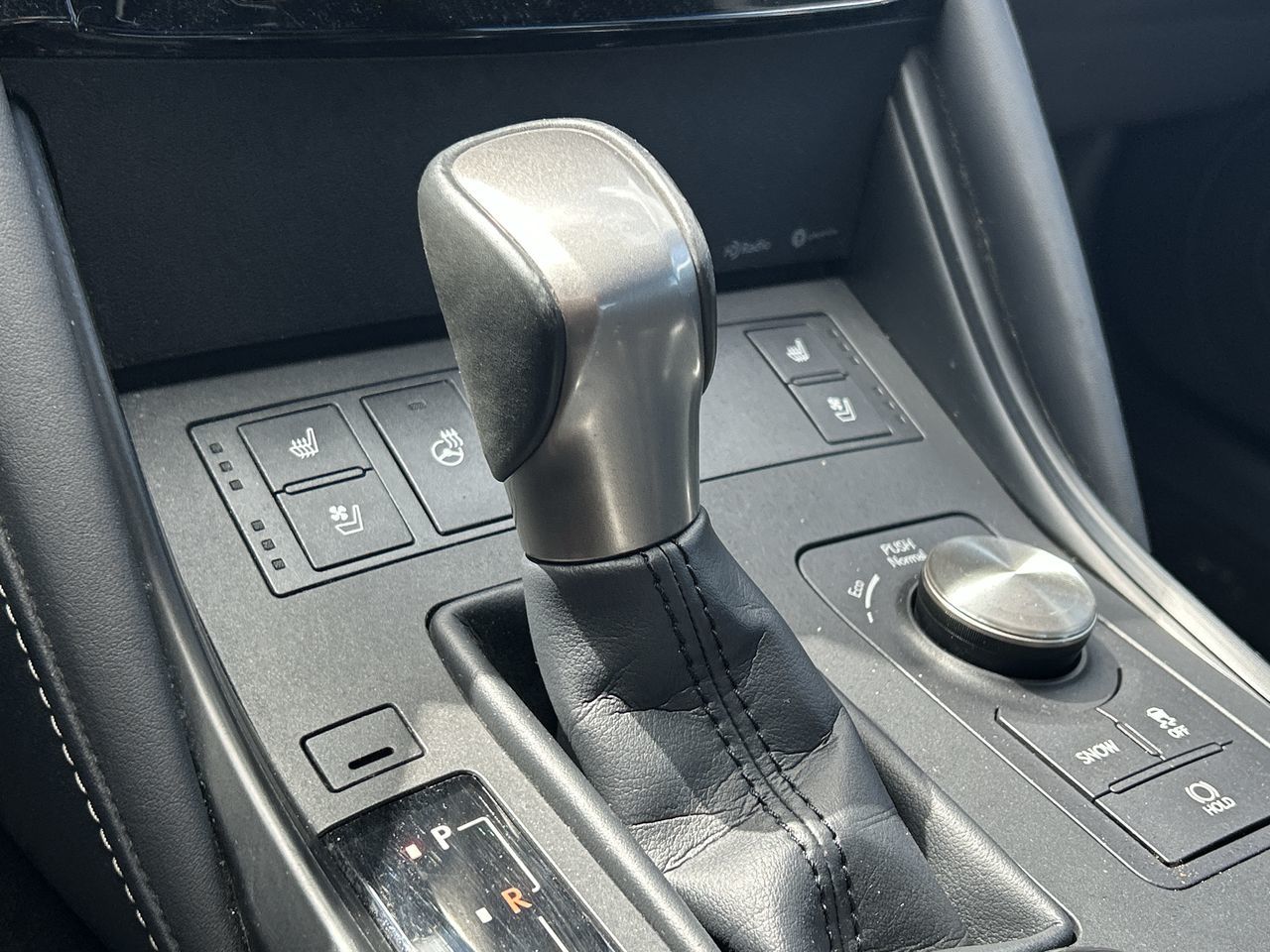 2021 Lexus IS in Markham, Ontario