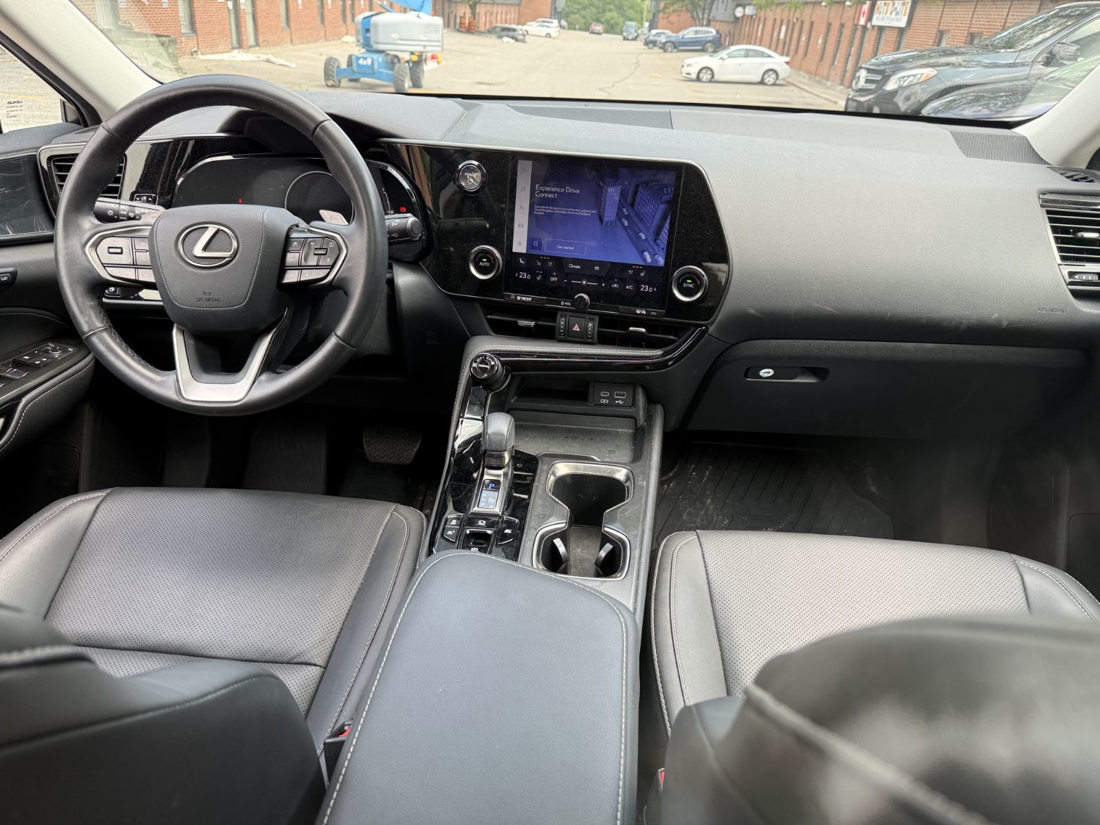 2024 Lexus NXh