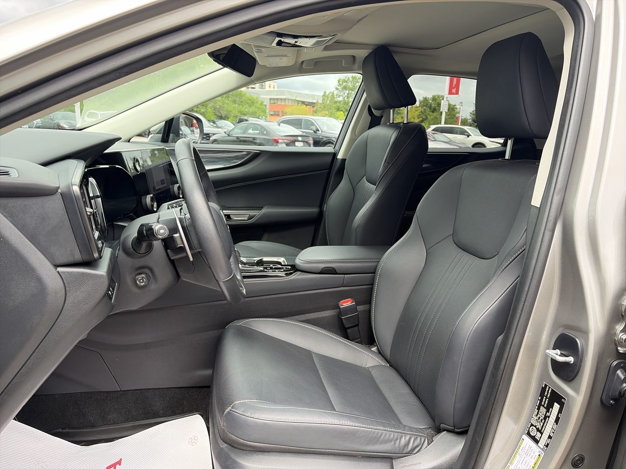 Lexus NXh  2024 à Markham, Ontario