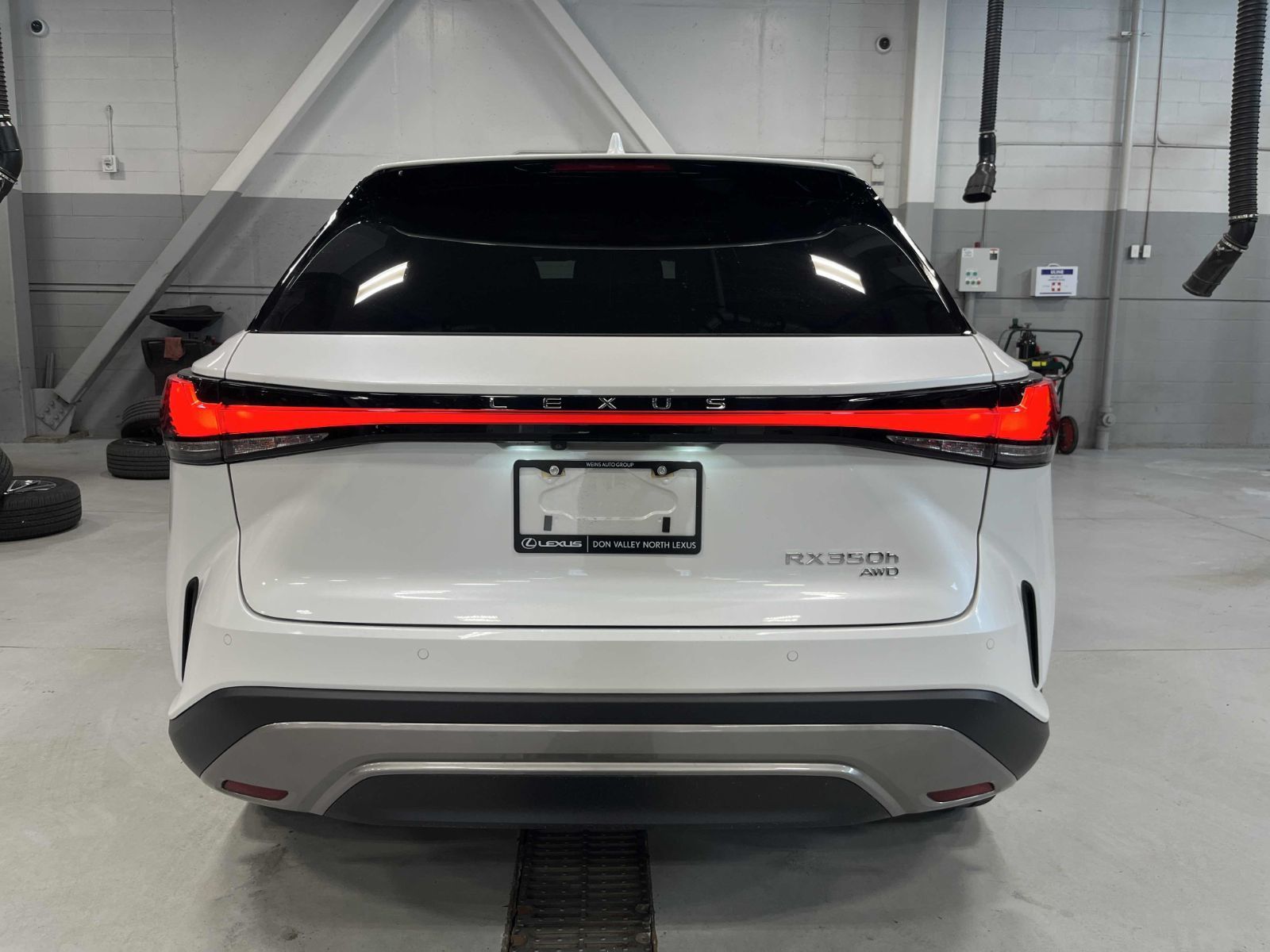 2024 Lexus NXh