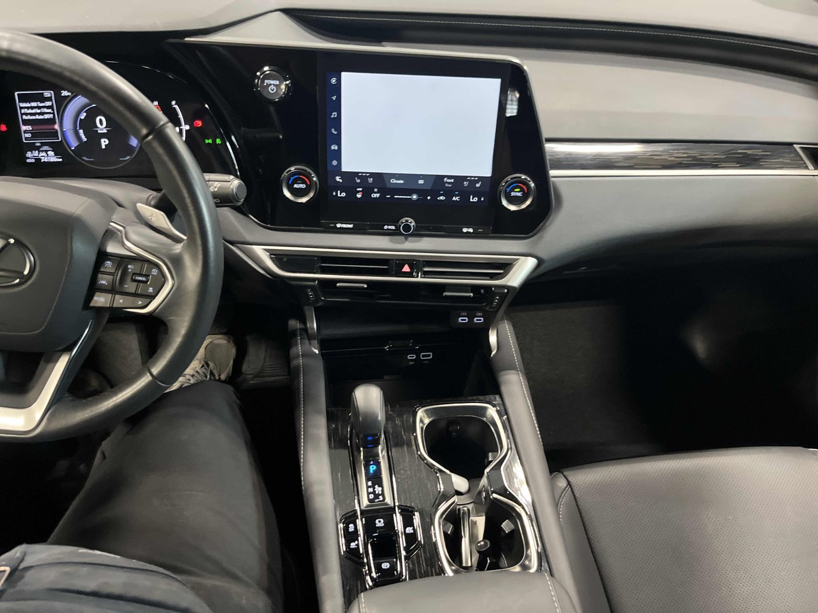 2024 Lexus NXh