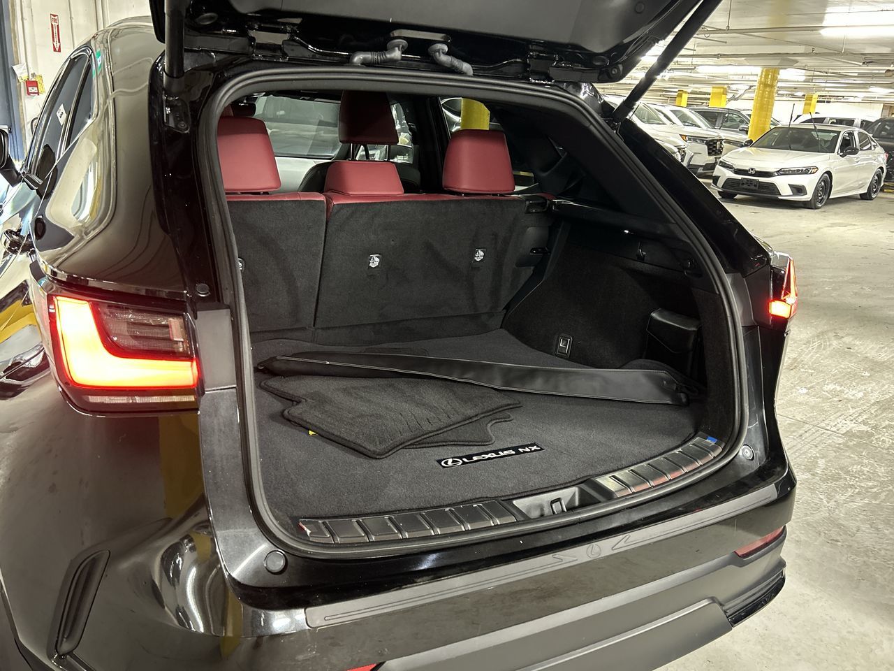 Lexus NXh  2025 à Markham, Ontario