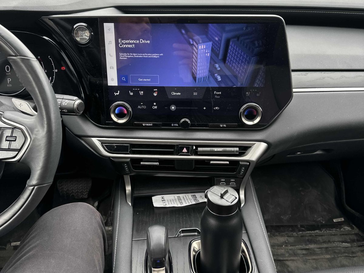 Lexus RX  2023 à Markham, Ontario