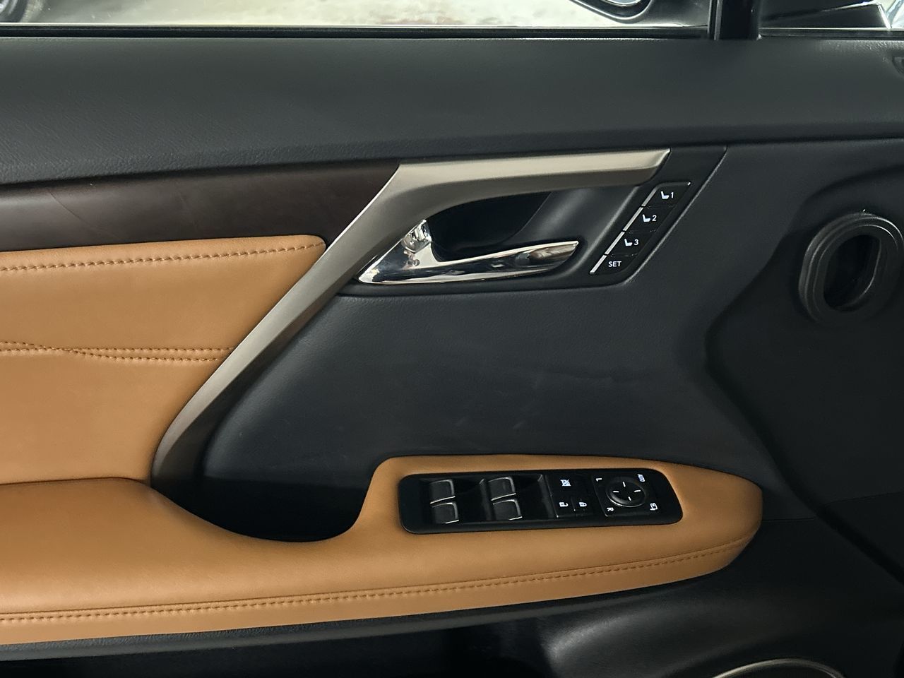 2022 Lexus RXh in Markham, Ontario