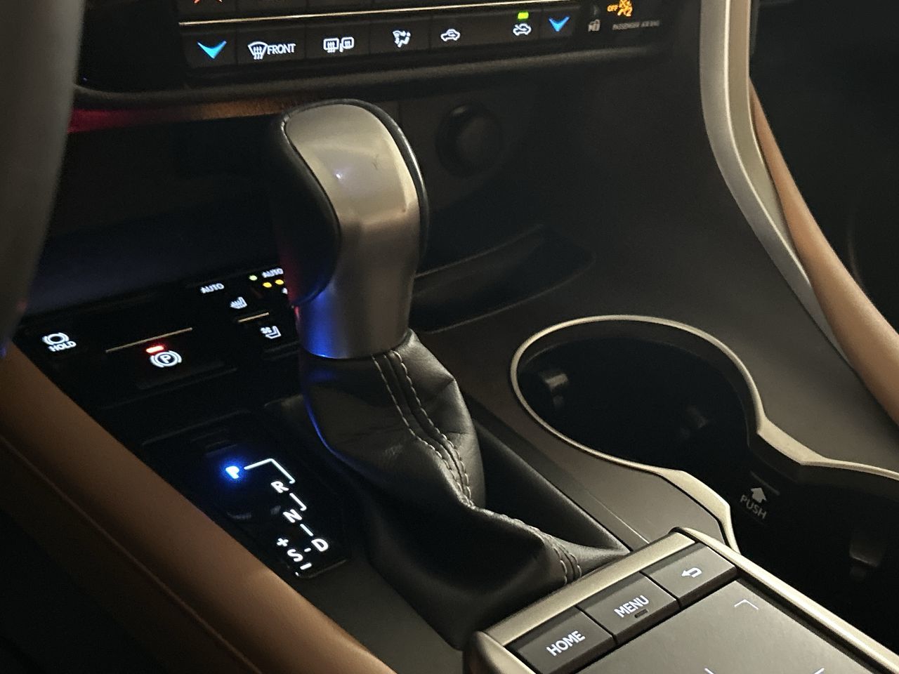 2022 Lexus RXh in Markham, Ontario