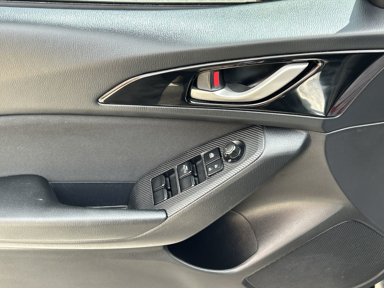 2016 Mazda 3 Sport in Markham, Ontario